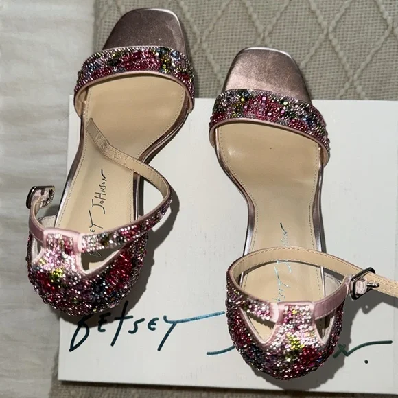Betsey Johnson Heels 8.5 SB-DANI FLORAL MULTI - Picture 3 of 10